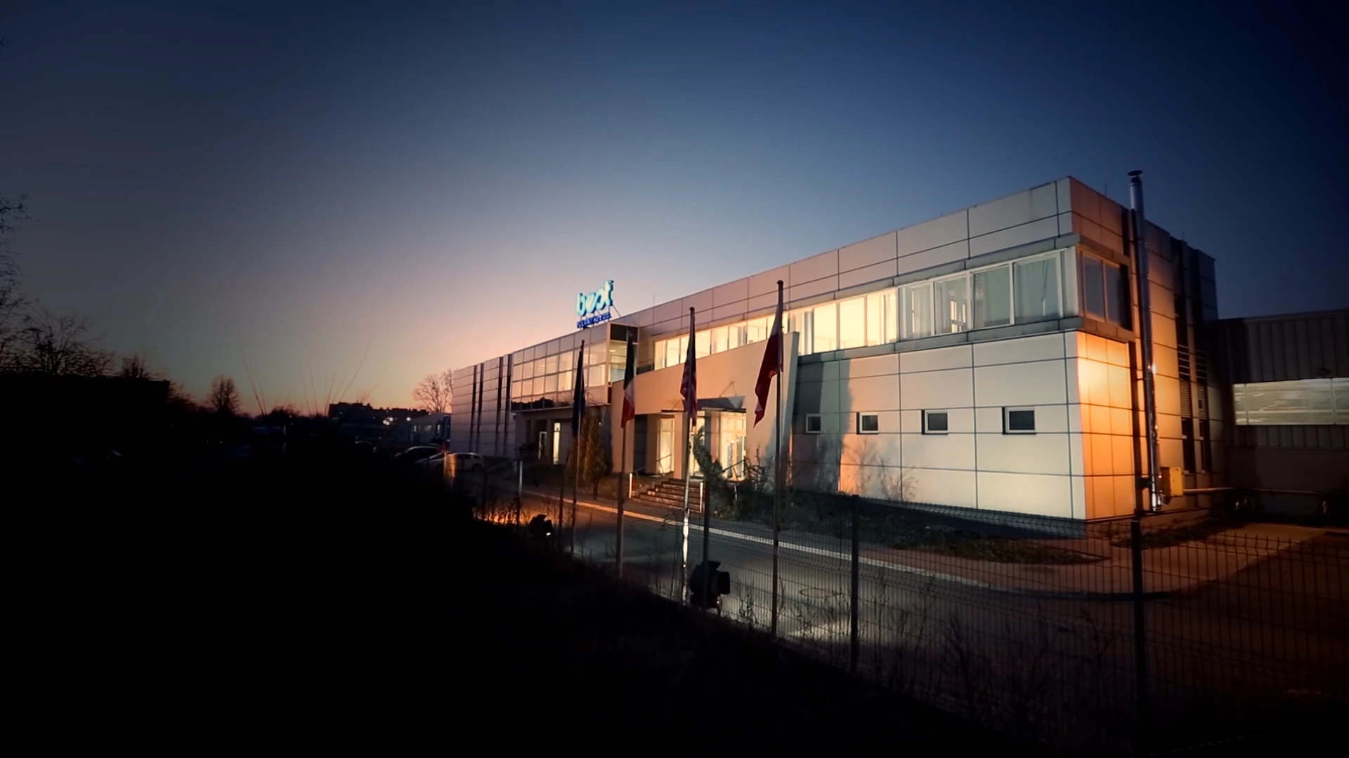 Guarda il video aziendale<br>realizzato nel lonatano 2014