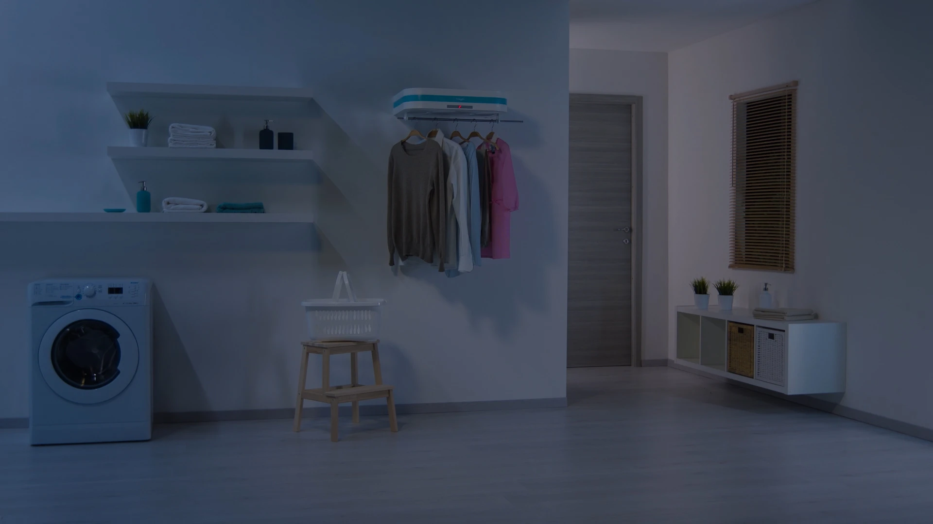 Guarda lo spot video di Sciugarella<br>realizzato nel nostro studio cyclorama